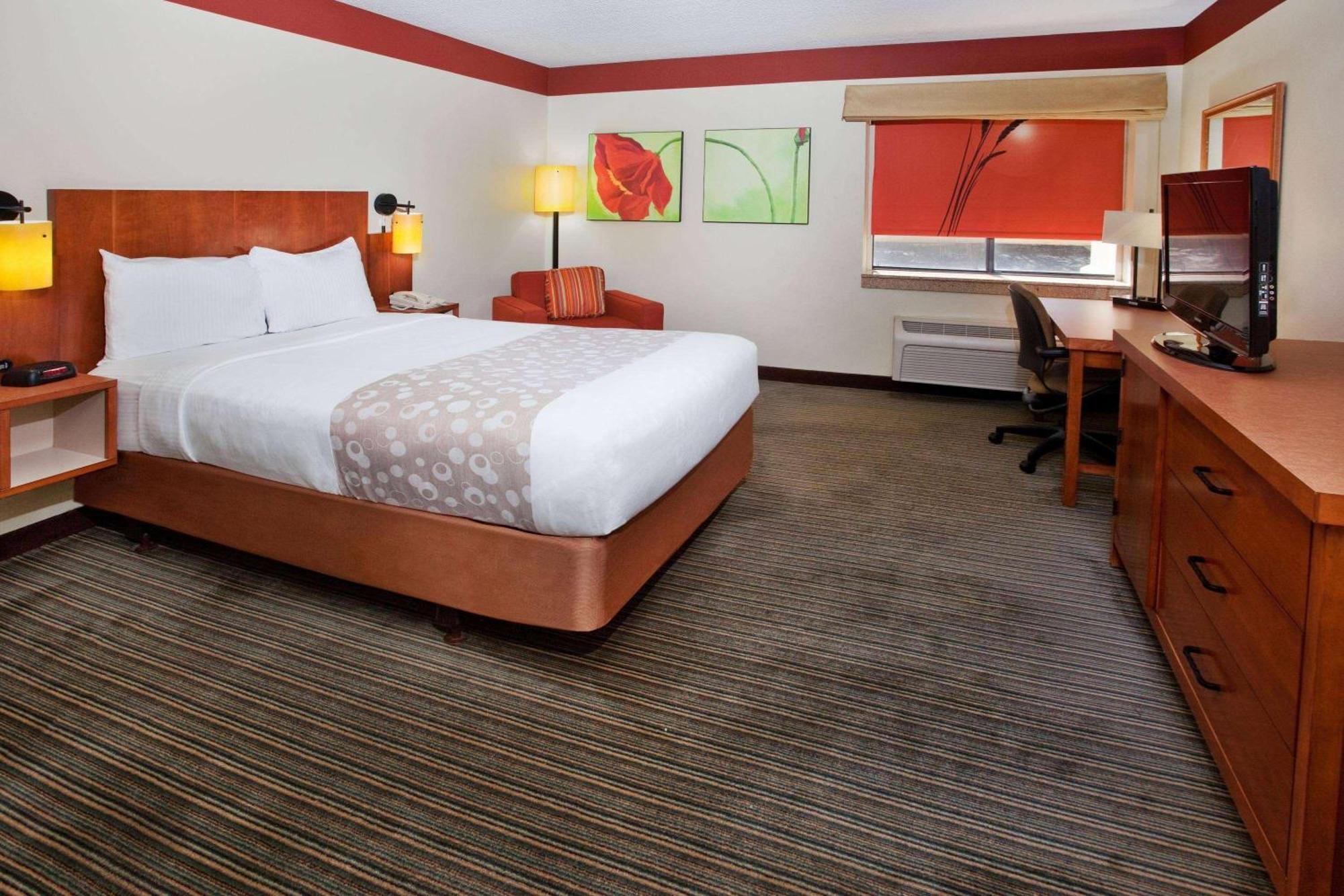 Travelodge By Wyndham Columbus State University Exterior photo