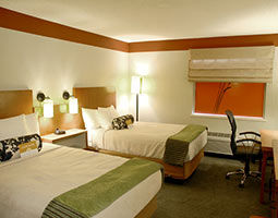 Travelodge By Wyndham Columbus State University Exterior photo